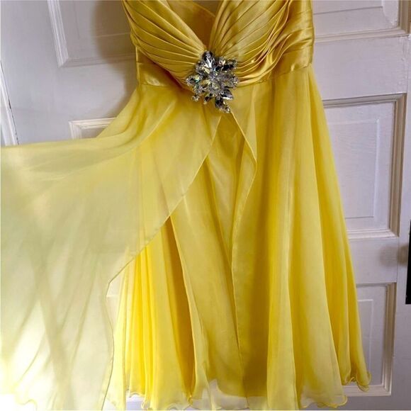 Sherri Hill Yellow Beaded Short Dress Size 8 - Picture 5 of 8
